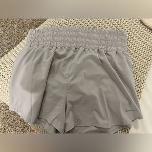 NIKE One Women's Dri-FIT Ultra High-Waisted 3" Brief-Lined Shorts NWT